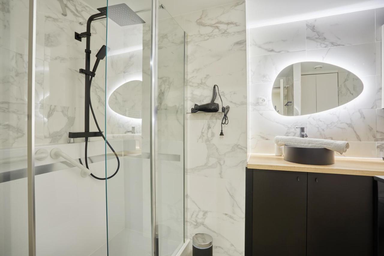 Residence Le Marais By Studio Prestige Parigi Esterno foto