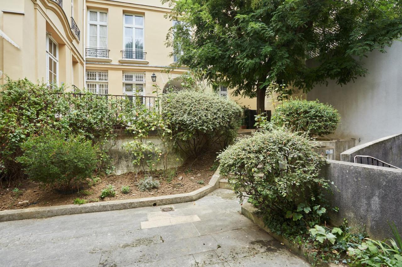 Residence Le Marais By Studio Prestige Parigi Esterno foto