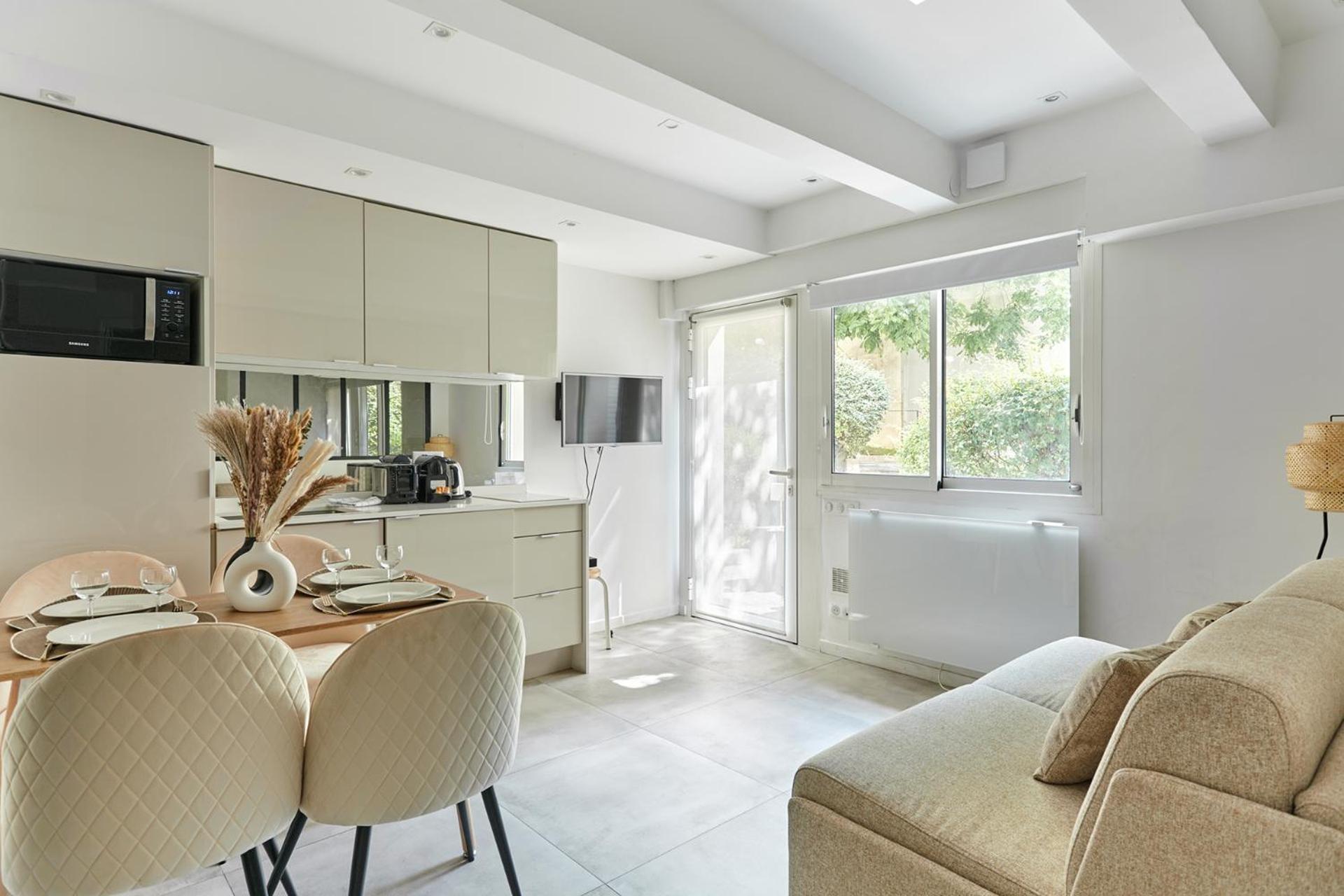 Residence Le Marais By Studio Prestige Parigi Esterno foto